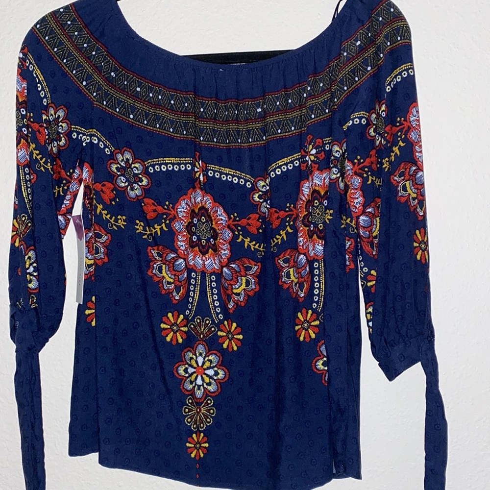 BNWT City Vibe top